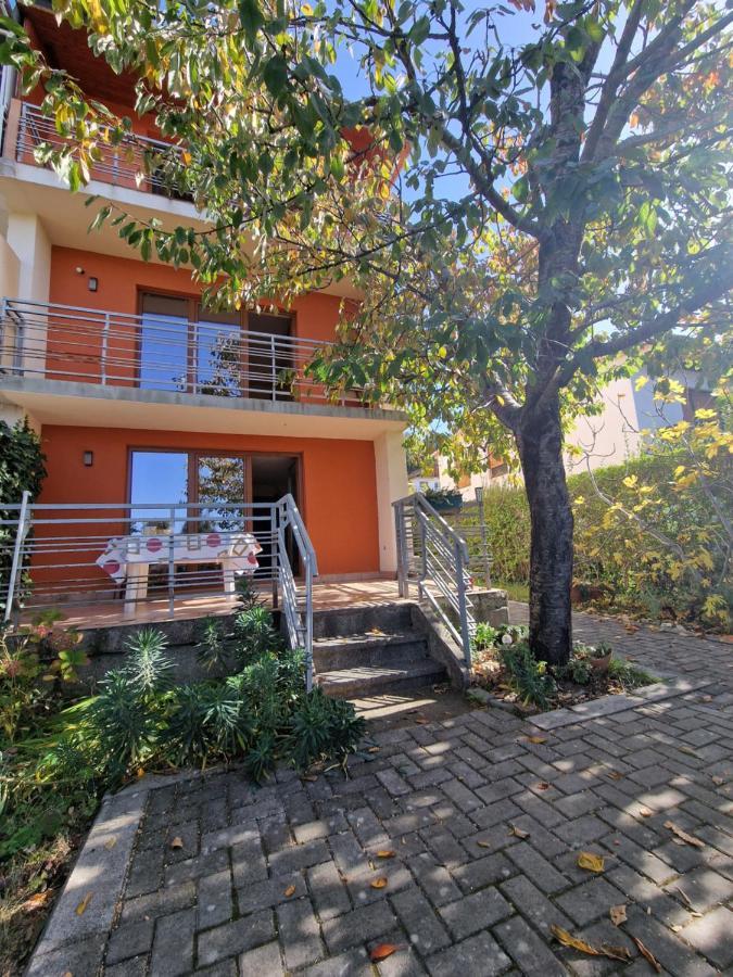 Villa Altiparmak Resen Екстер'єр фото